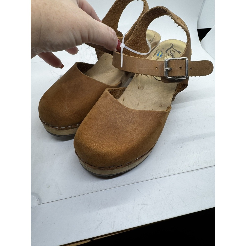 Lotta's Stockholm T-bar Highwood Brown Clogs Nubuck Leather 35/5 EUC SB24